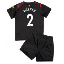 Manchester City Kyle Walker #2 Bortaställ Barn 2022-23 Korta ärmar (+ Korta byxor)